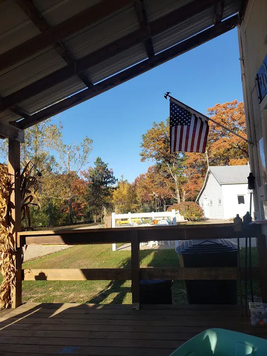 Royal Oaks Legendary Lodging Campground Picture 3