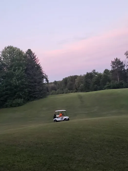 Royal Oaks Legendary Lodging Campground Picture 6