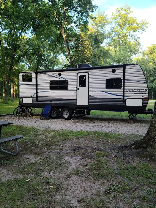 Hickory Hill Campground Picture 3