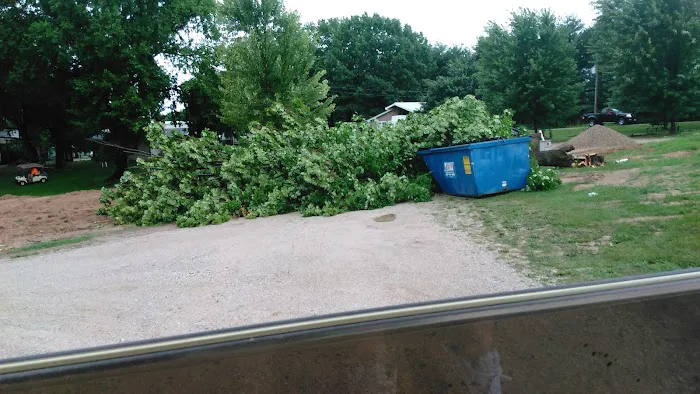 Indian Grove Campgrounds Picture 3