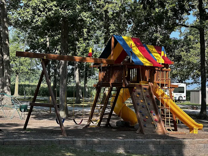 Yogi Bear’s Jellystone Park at Rustic Acres Picture 1