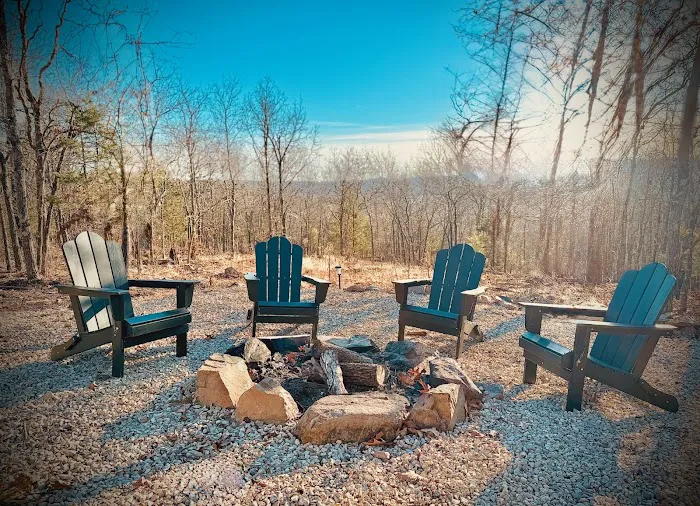 Iron Mountain Cabins Picture 8