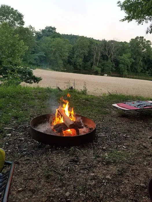Riversedge Campground Picture 2