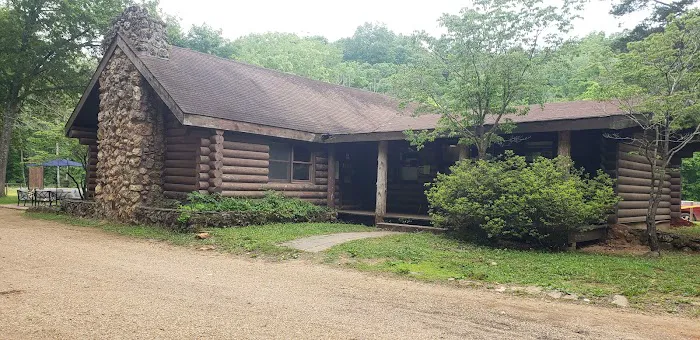 Riversedge Campground Picture 3