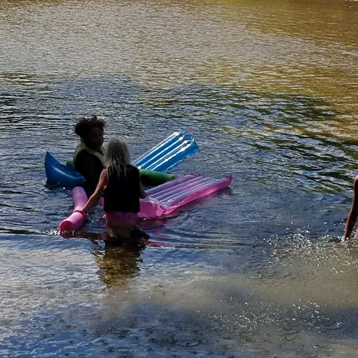 Parks Bluff Campground Picture 1