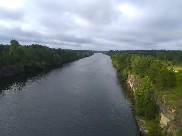 Piney Grove Campground Picture 8