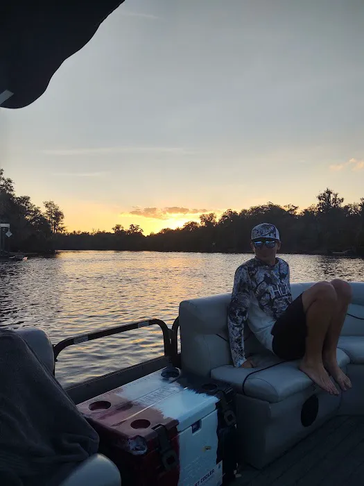 Ellie Ray's RV Resort Picture 6