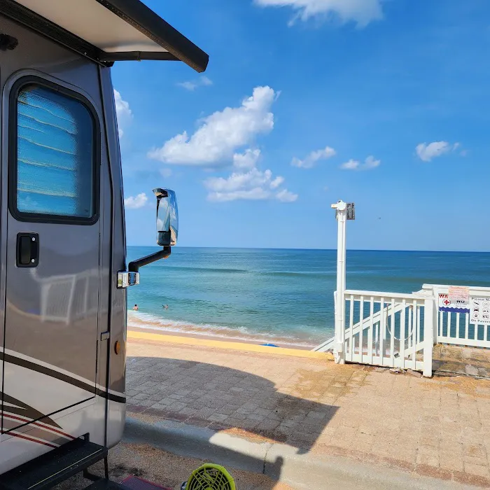 Beverly Beach Camptown RV Resort Picture 4