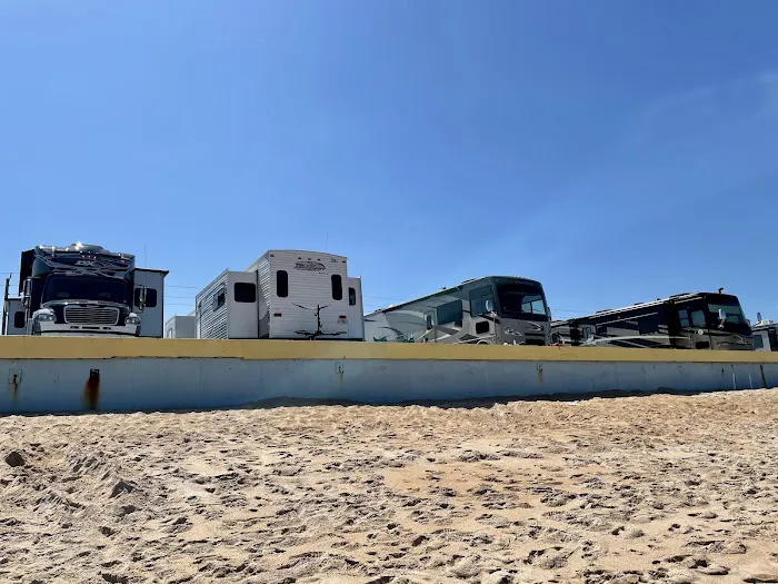 Beverly Beach Camptown RV Resort Picture 2