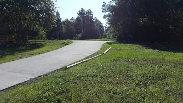 Riverfront RV and Campground Picture 8
