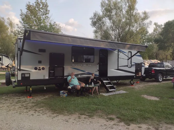 Kewaunee Rv & Campground LLC Picture 7