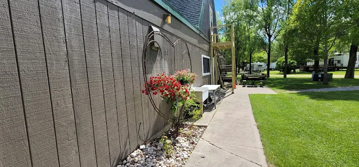 Kewaunee Rv & Campground LLC Picture 4