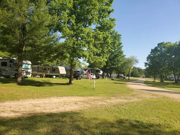 Woods Edge Campground Picture 2