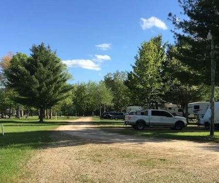 Woods Edge Campground