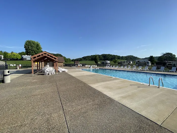 Neshonoc Lakeside Campground Picture 1