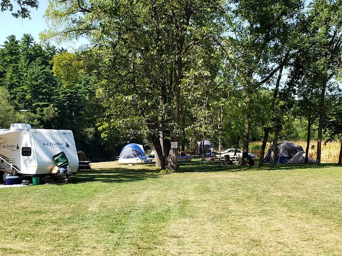 Ehrie Riversedge Campground Picture 7