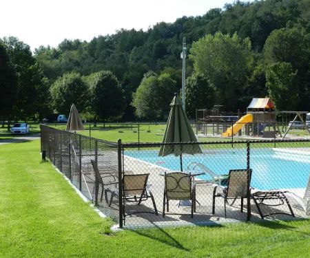 Hidden Bluffs Resort