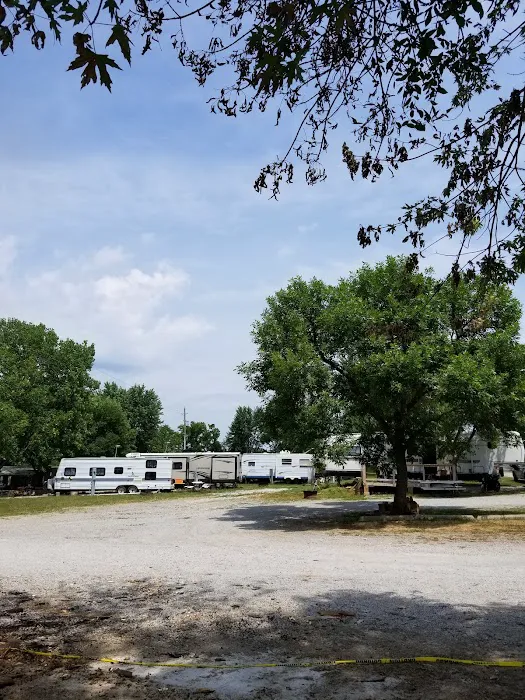 Woodyz Acres RV Park & Campground Picture 7