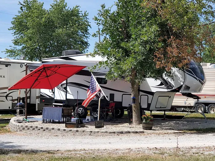 Woodyz Acres RV Park & Campground Picture 2