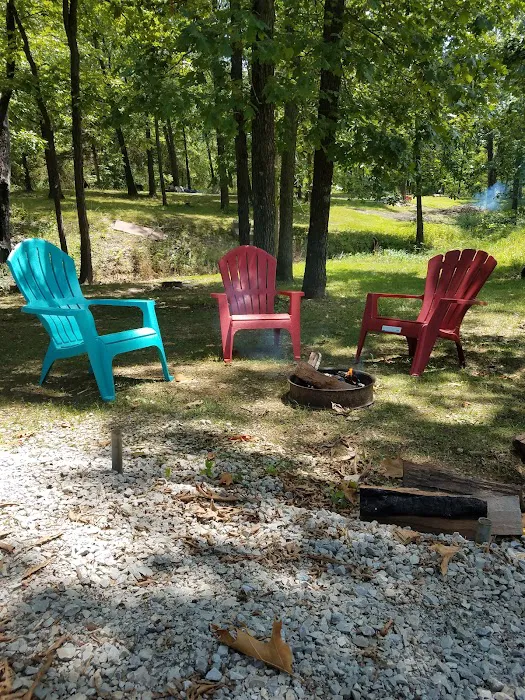 Hillbilly's Campground Picture 10