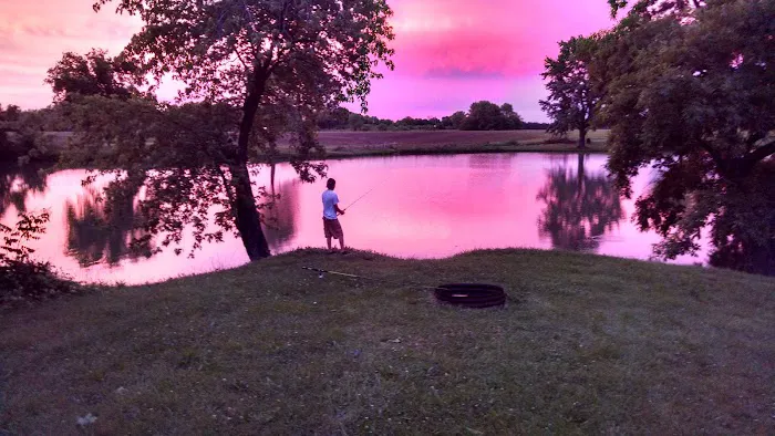 Town & Country Lakes Picture 4