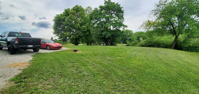 Town & Country Lakes Picture 7