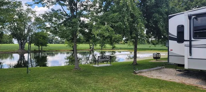 Quiet Countryside Camping Picture 1