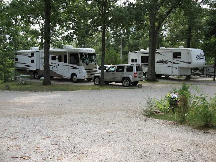 Camelot RV Campground/RV Park Picture 7