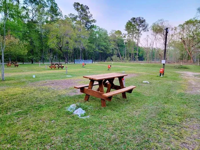 Grace Gardens Campground Picture 4