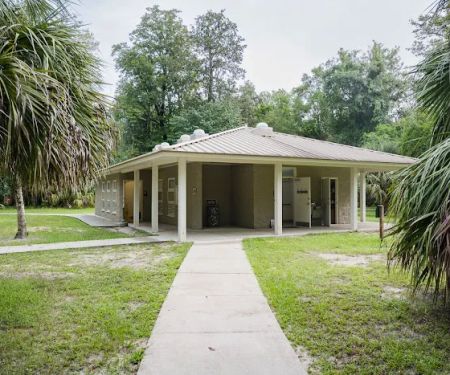 Manatee Springs State Park Campground