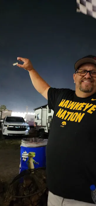 Orange Tent Campground (DIS) Picture 3