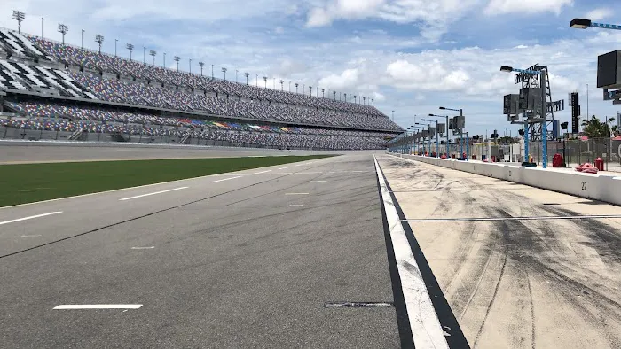 Daytona RV Oasis Picture 4