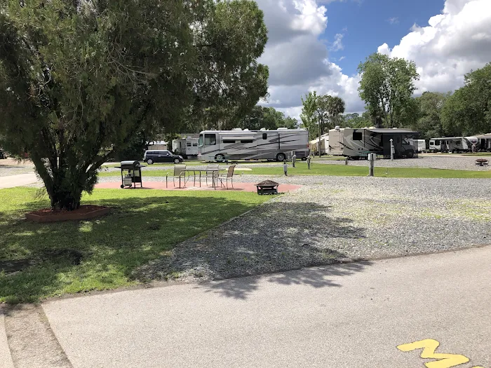 Daytona RV Oasis Picture 6