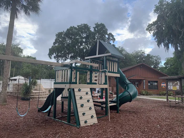 Daytona's Endless Summer Campground Picture 2