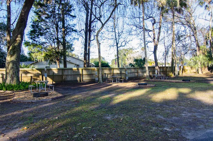 Daytona's Endless Summer Campground Picture 6