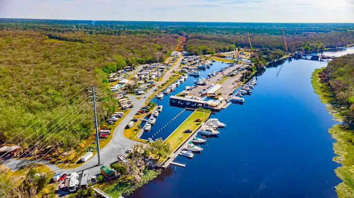 St. John's River Marina & RV Resort Picture 4