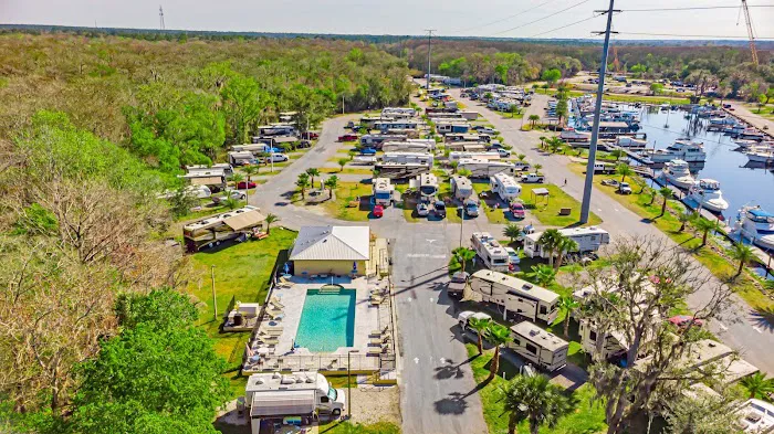 St. John's River Marina & RV Resort Picture 8