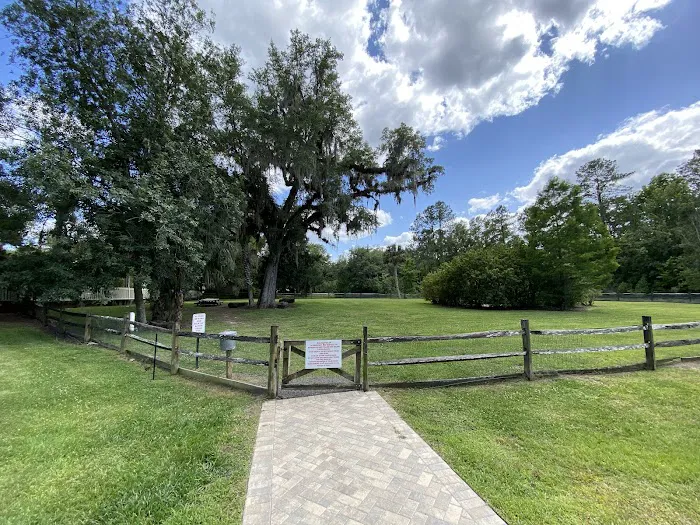 JazzyPigs Wilderness Refuge Picture 7