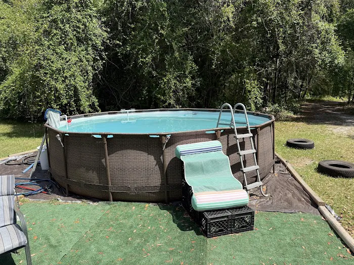 Nature's hug camping Picture 4