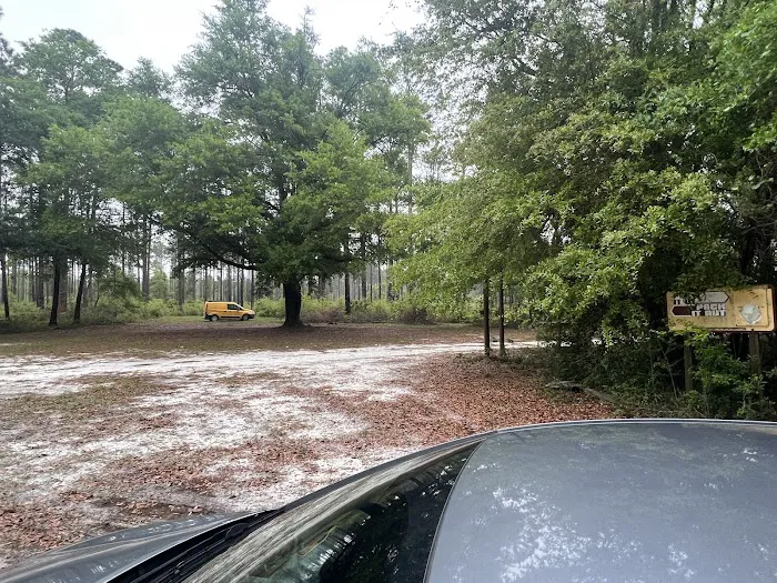 Otter Hunt Camp Picture 4