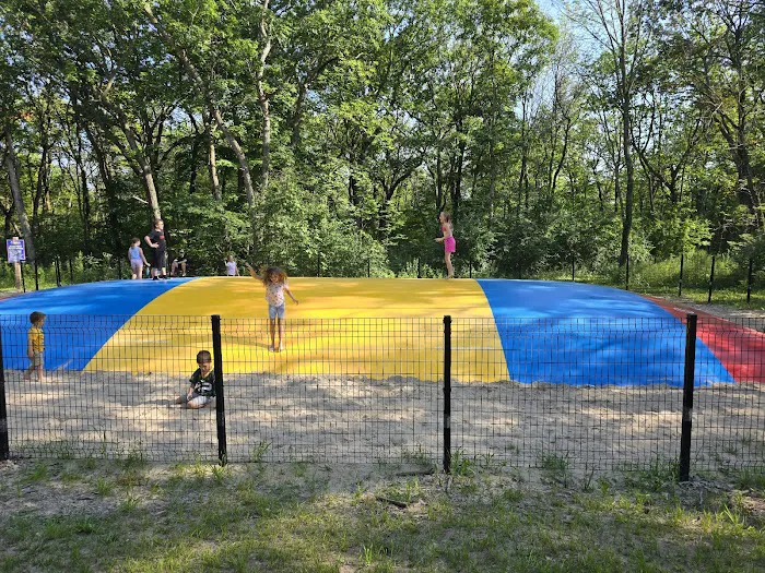 Bay Shore Campground Picture 10