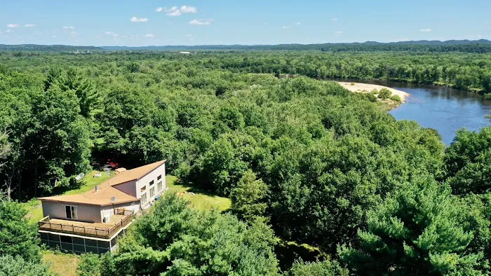 The English Pale Campground and Resort Picture 3