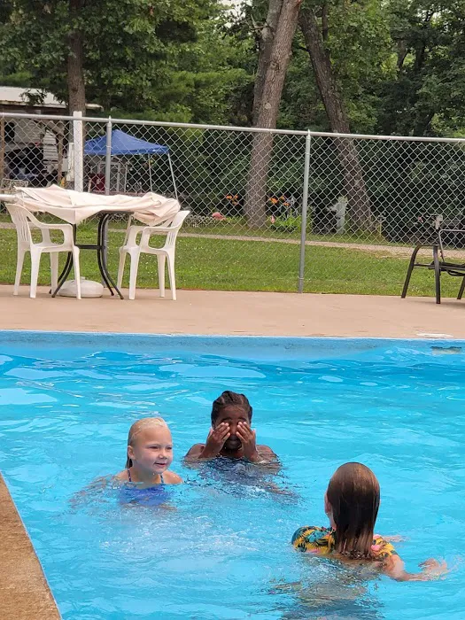 Champions Riverside Resort Picture 3