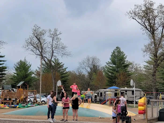 Champions Riverside Resort Picture 9