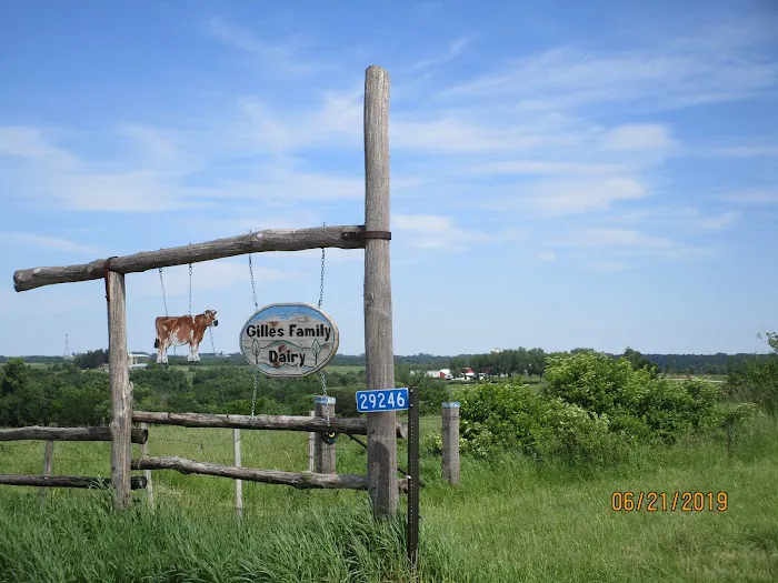 Gilles Family Dairy and Woodland Picture 7