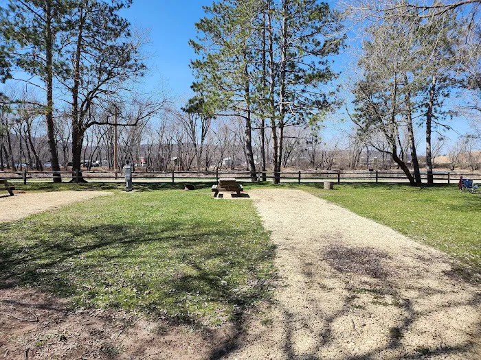 Lake Road Campground Picture 3