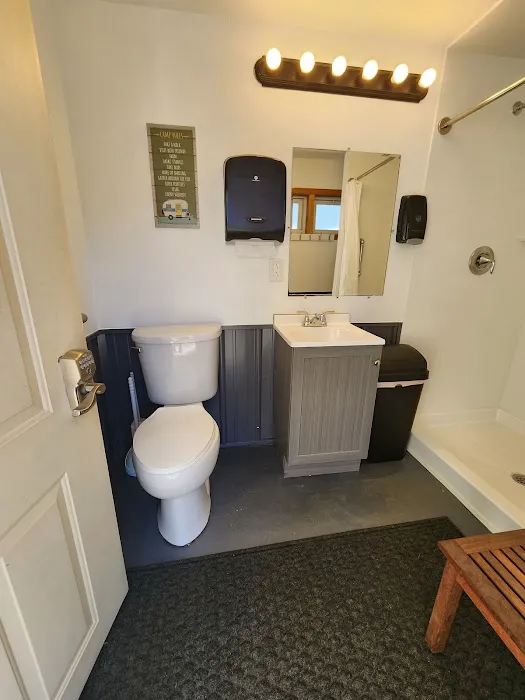 Lake Road Campground Picture 8