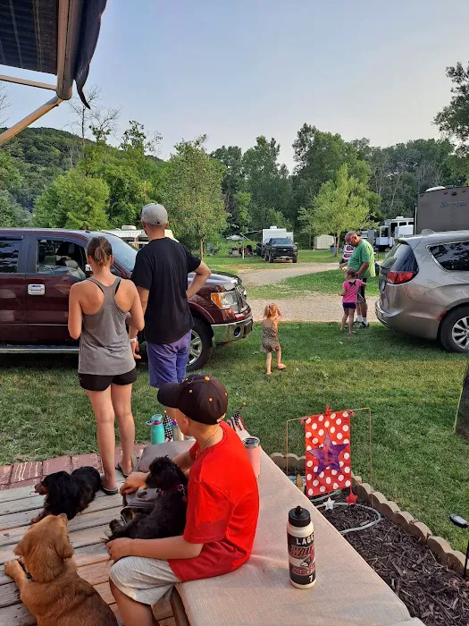 Forest River Campground Picture 7