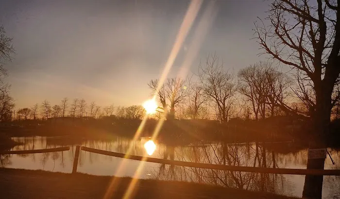 MGM Lakeside Campground Picture 14