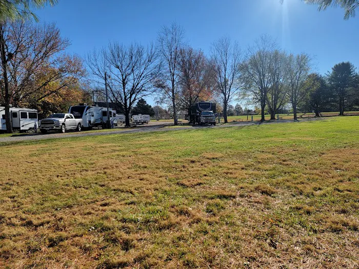 Okaw Valley Kampground Picture 2